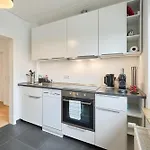 Regiostyle-charmante-wohnung-an-der-mueritz 아파트 바렌